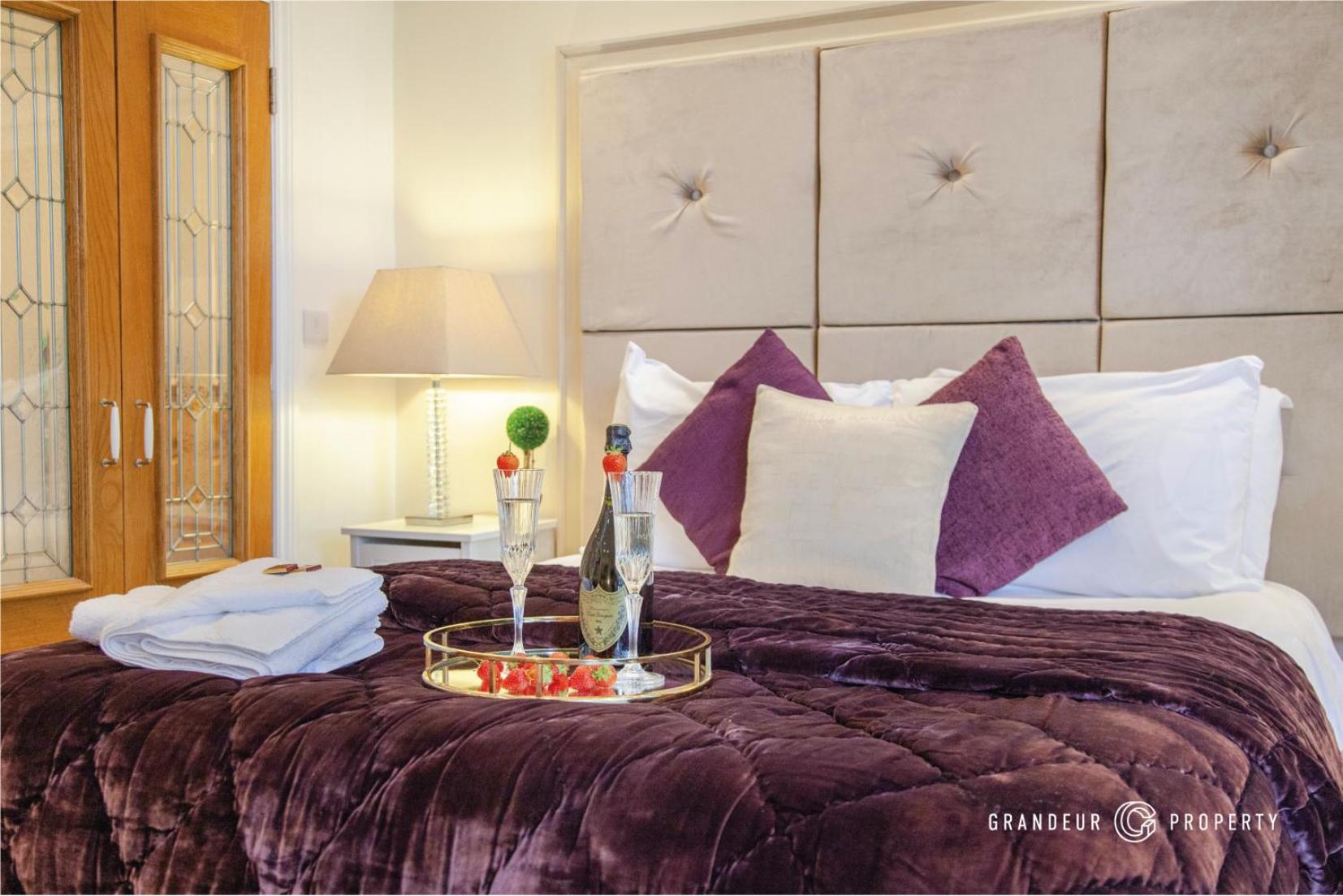 Treetop Suite By Grandeur Property Bournemouth Luaran gambar
